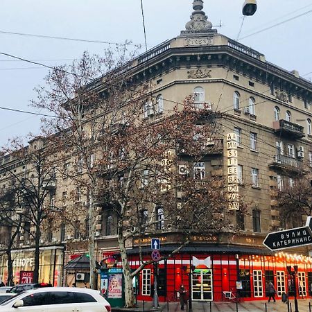 2 Bedroom On Deribasovskaya Str. أوديسا المظهر الخارجي الصورة
