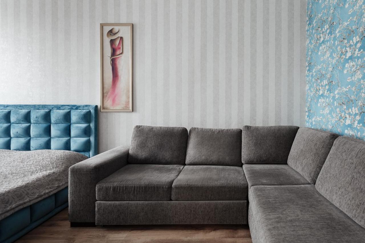 2 Bedroom On Deribasovskaya Str. أوديسا المظهر الخارجي الصورة