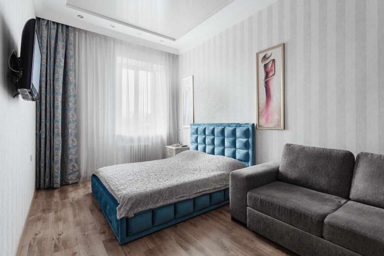 2 Bedroom On Deribasovskaya Str. أوديسا المظهر الخارجي الصورة