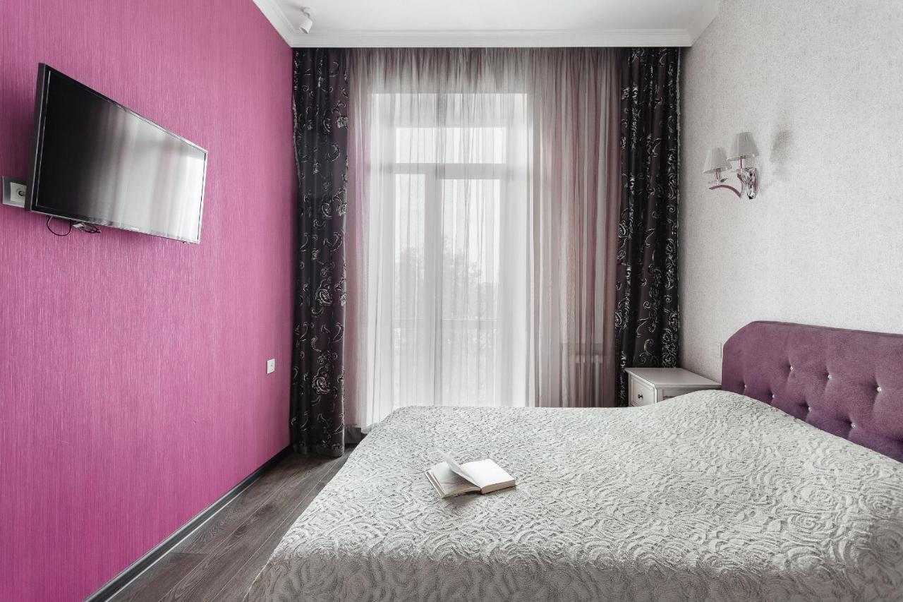 2 Bedroom On Deribasovskaya Str. أوديسا المظهر الخارجي الصورة