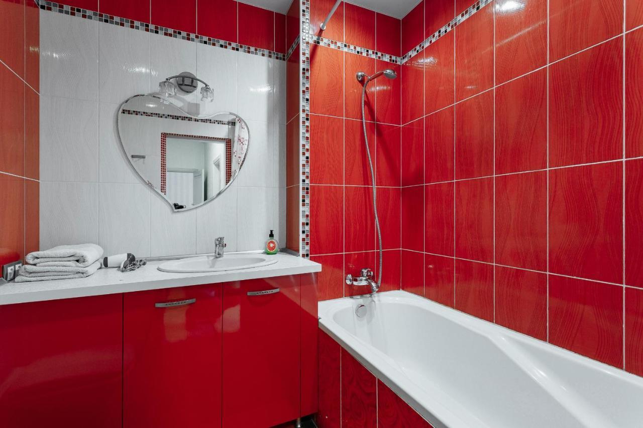 2 Bedroom On Deribasovskaya Str. أوديسا المظهر الخارجي الصورة