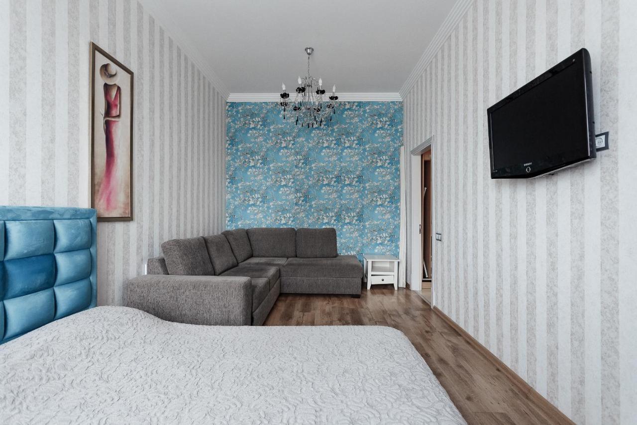 2 Bedroom On Deribasovskaya Str. أوديسا المظهر الخارجي الصورة